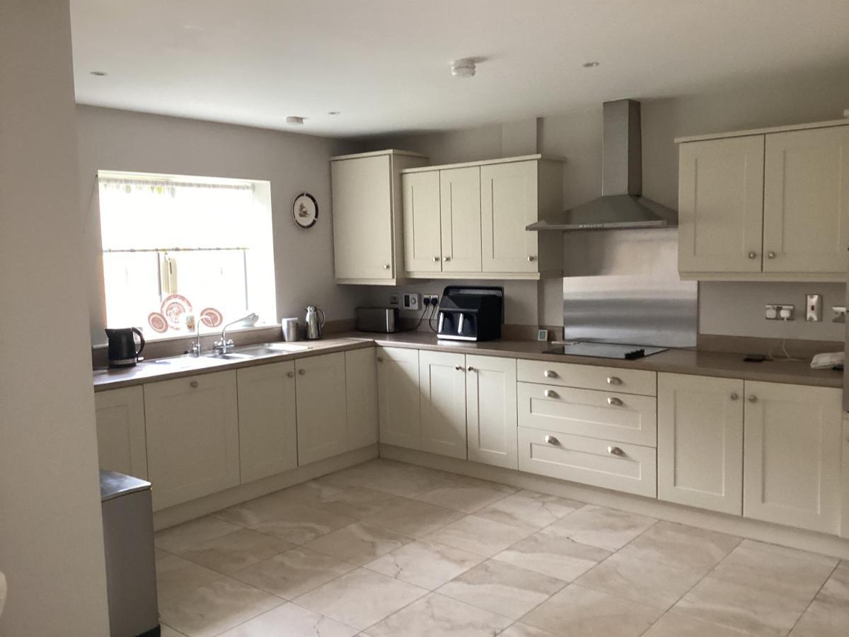 4 Cois Glaisin View Appartement Navan Buitenkant foto